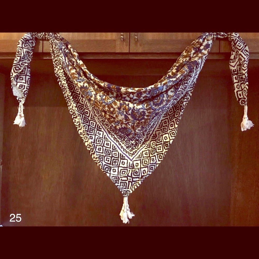 Patterned Scarf